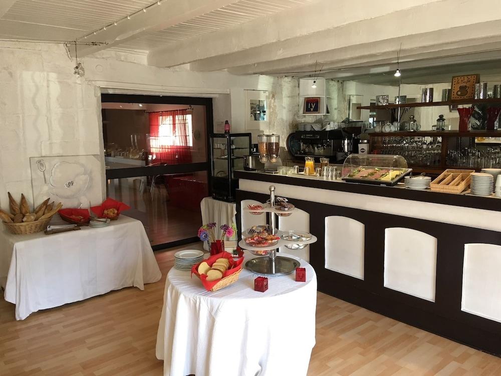 Hostellerie De La Source Arles Eksteriør bilde